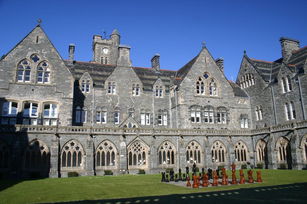 Loch Ness Moat House Apartments Fort Augustus Eksteriør bilde